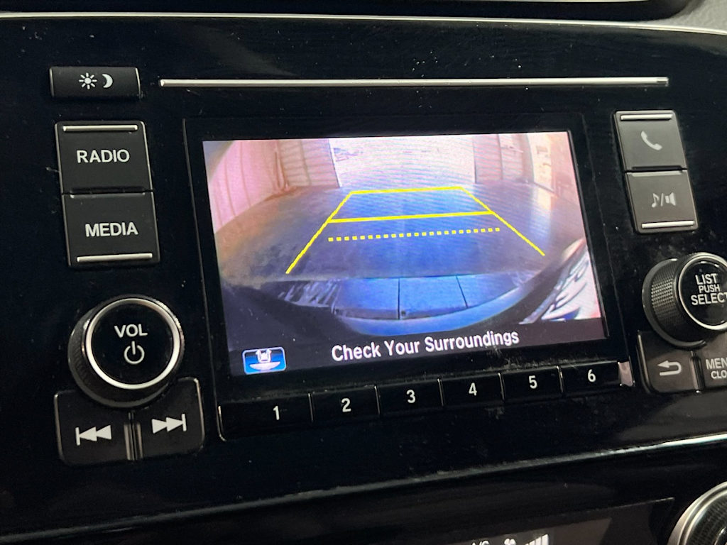 Thumbnail: 2019 Honda CR-V - 25