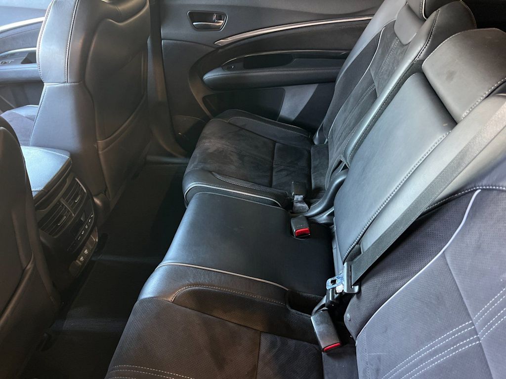 Thumbnail: 2019 Acura MDX - 10