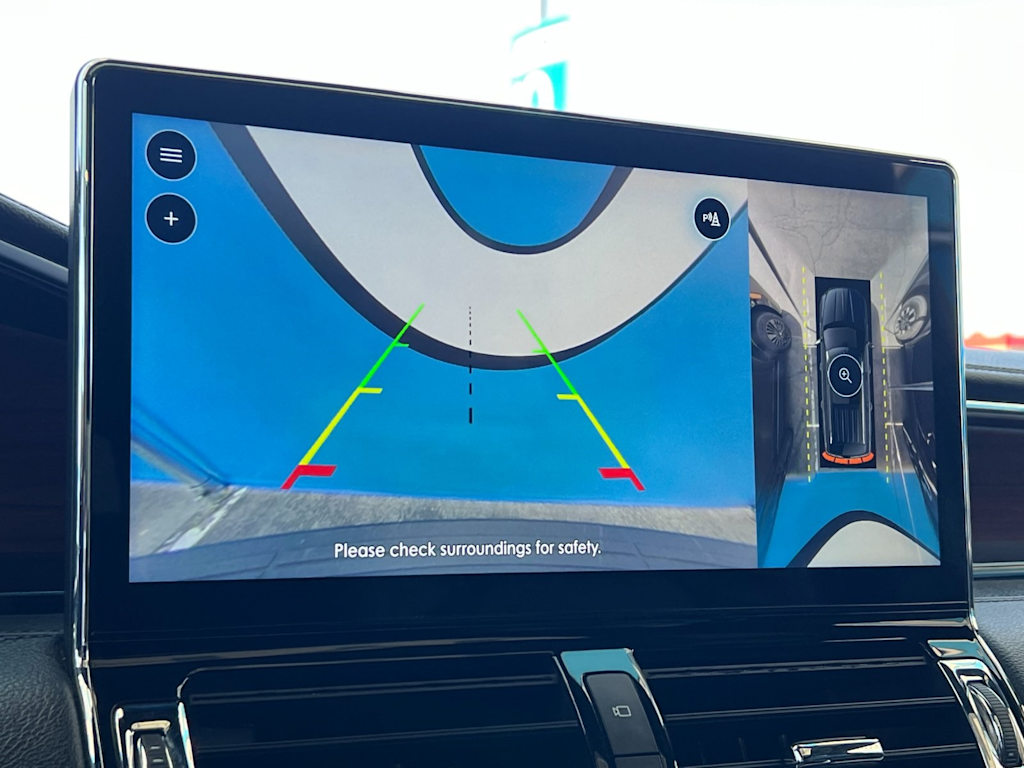 Thumbnail: 2023 Lincoln Navigator - 26