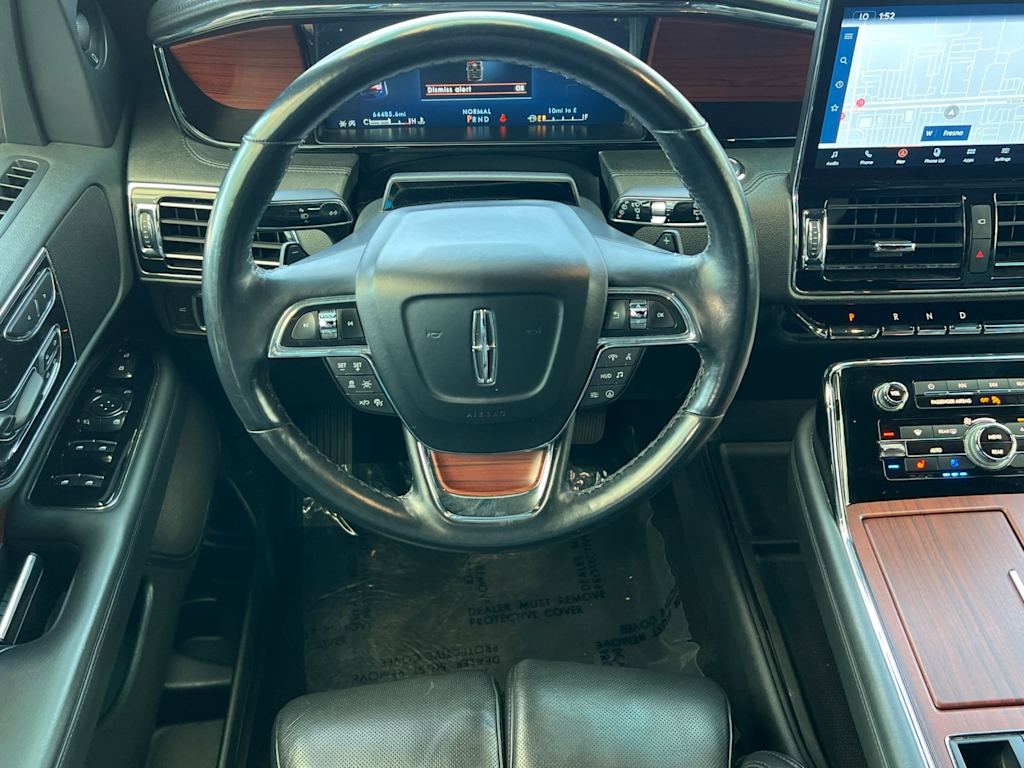 Thumbnail: 2023 Lincoln Navigator - 12