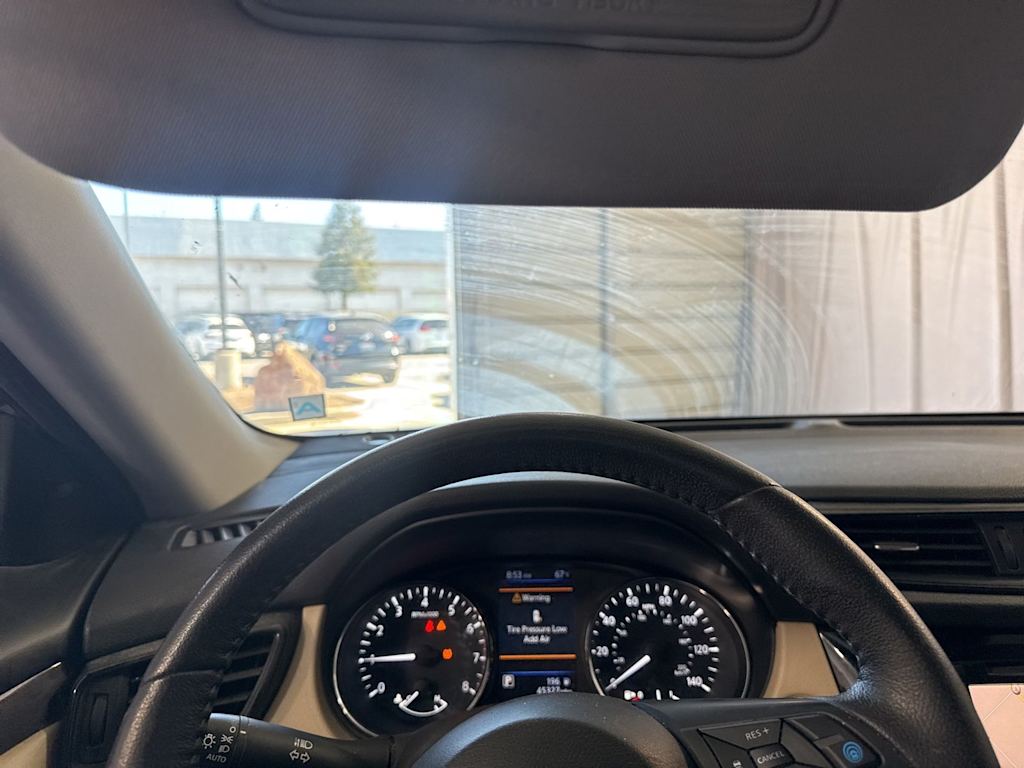 Thumbnail: 2019 Nissan Rogue - 26