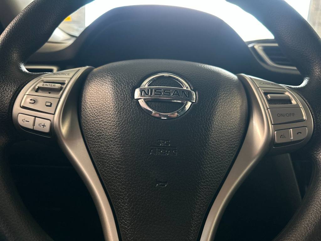 Thumbnail: 2014 Nissan Rogue - 28