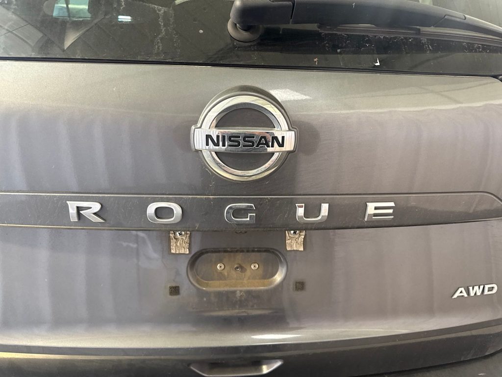 Thumbnail: 2021 Nissan Rogue - 22