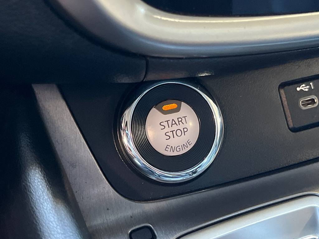 Thumbnail: 2020 Nissan Murano - 28