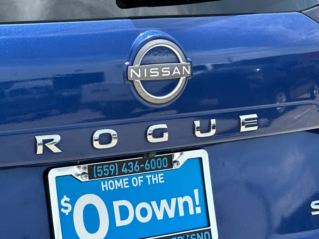 Thumbnail: 2023 Nissan Rogue - 7