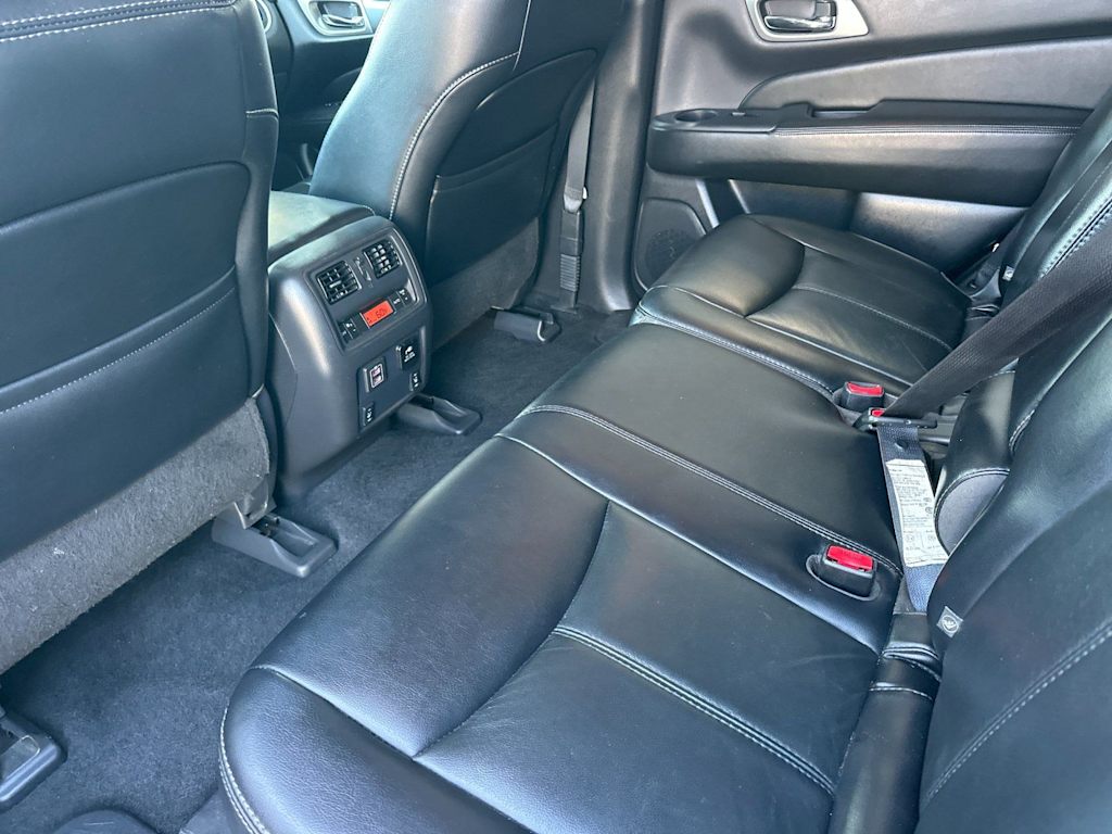 Thumbnail: 2018 Nissan Pathfinder - 11