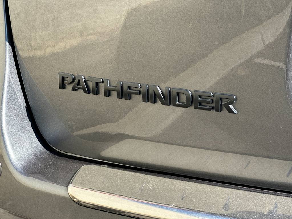 Thumbnail: 2018 Nissan Pathfinder - 7