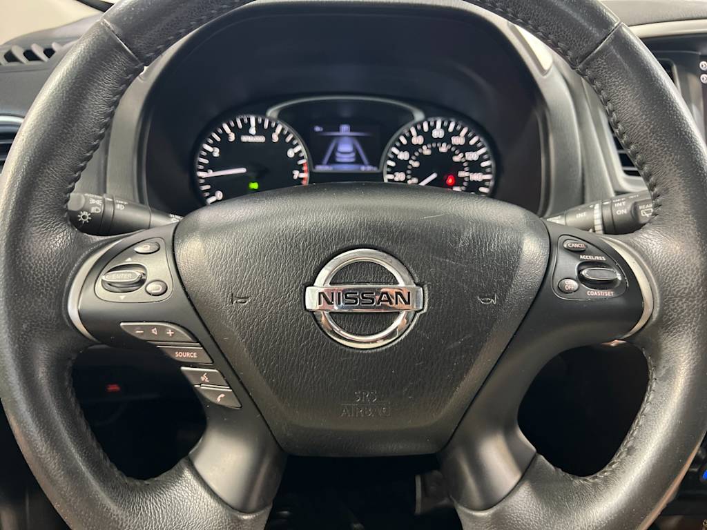 Thumbnail: 2017 Nissan Pathfinder - 28