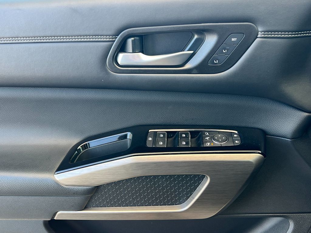 2023 Nissan Pathfinder Platinum - Photo 22