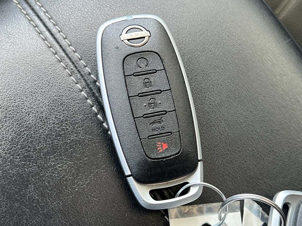 2023 Nissan Pathfinder Platinum - Photo 17
