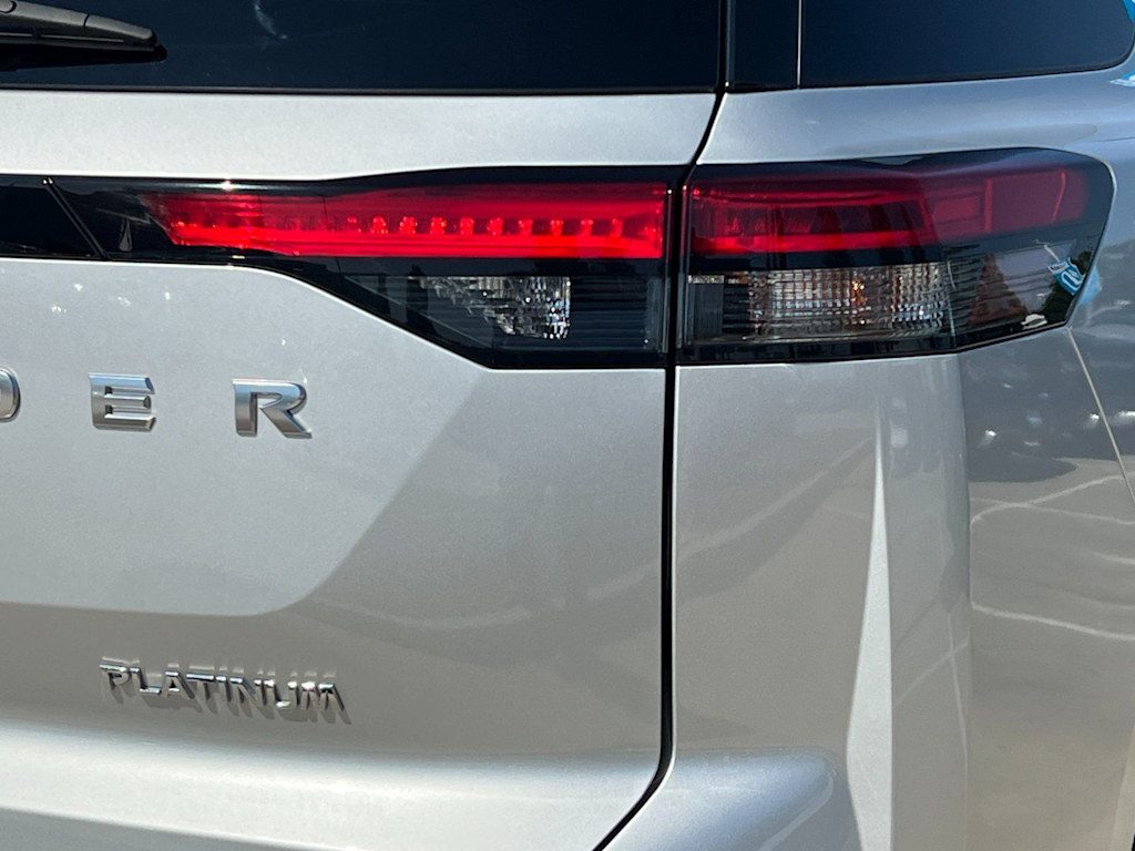2023 Nissan Pathfinder Platinum - Photo 31