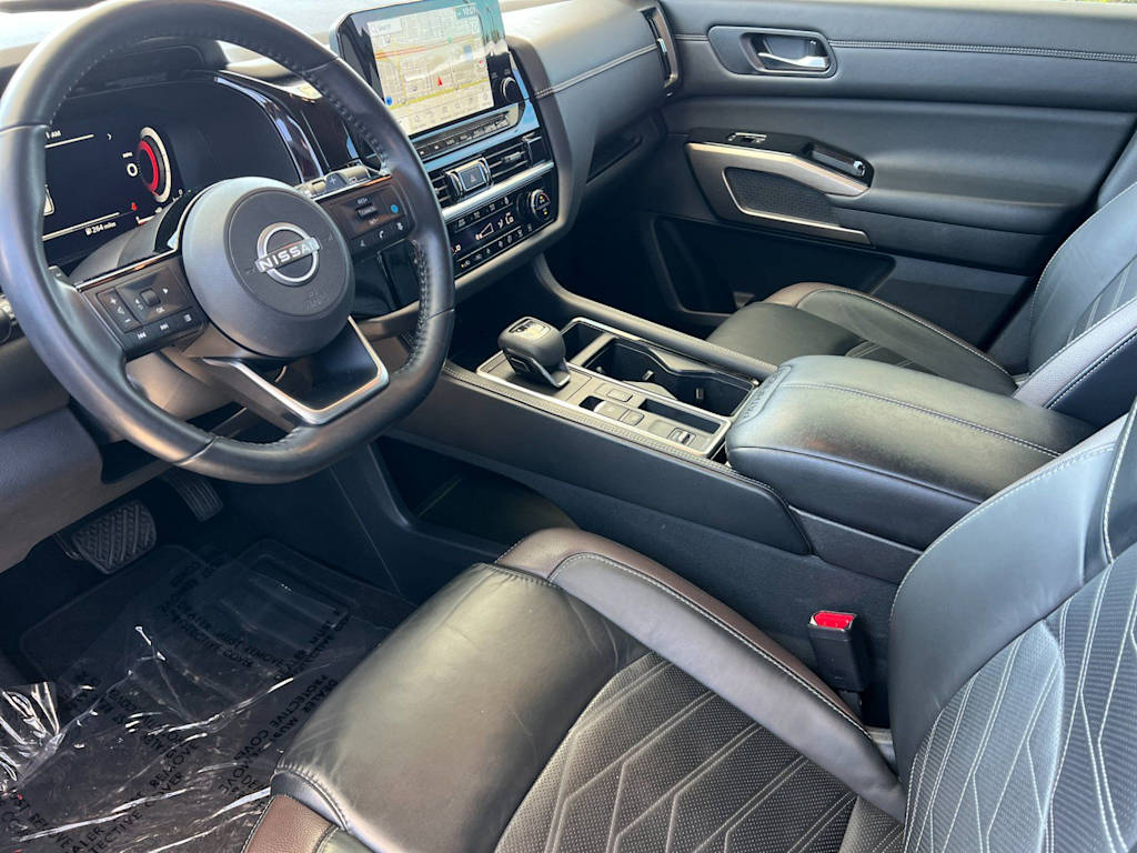 2023 Nissan Pathfinder Platinum - Photo 9