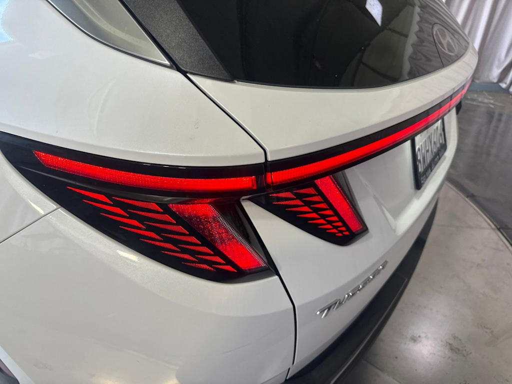 Thumbnail: 2022 Hyundai Tucson - 17