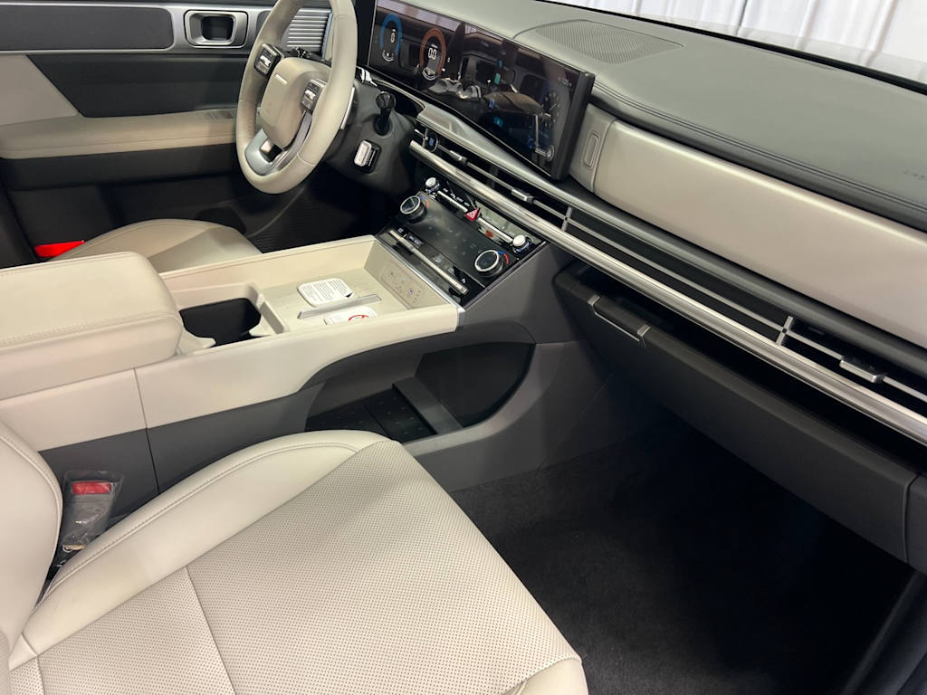 Thumbnail: 2026 Hyundai Santa Fe - 14