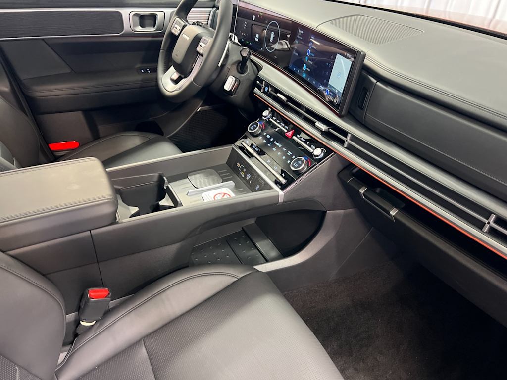 Thumbnail: 2025 Hyundai Santa Fe - 14