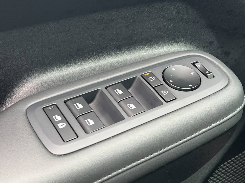 Thumbnail: 2025 Hyundai Santa Fe - 21