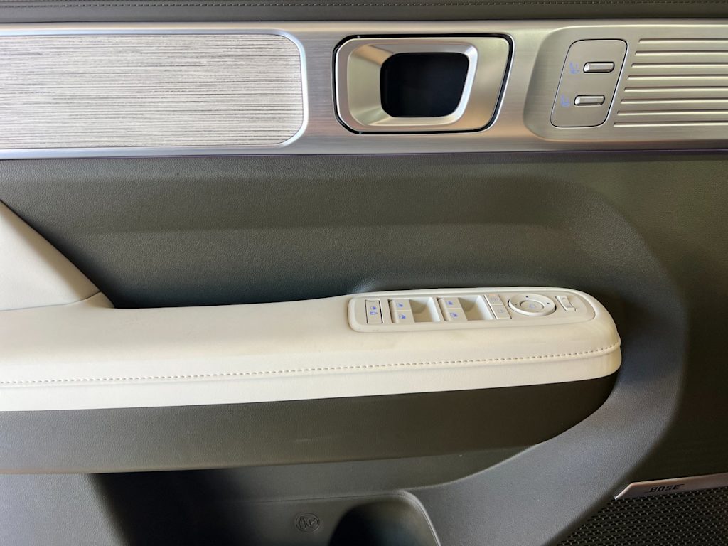 Thumbnail: 2025 Hyundai Santa Fe - 19