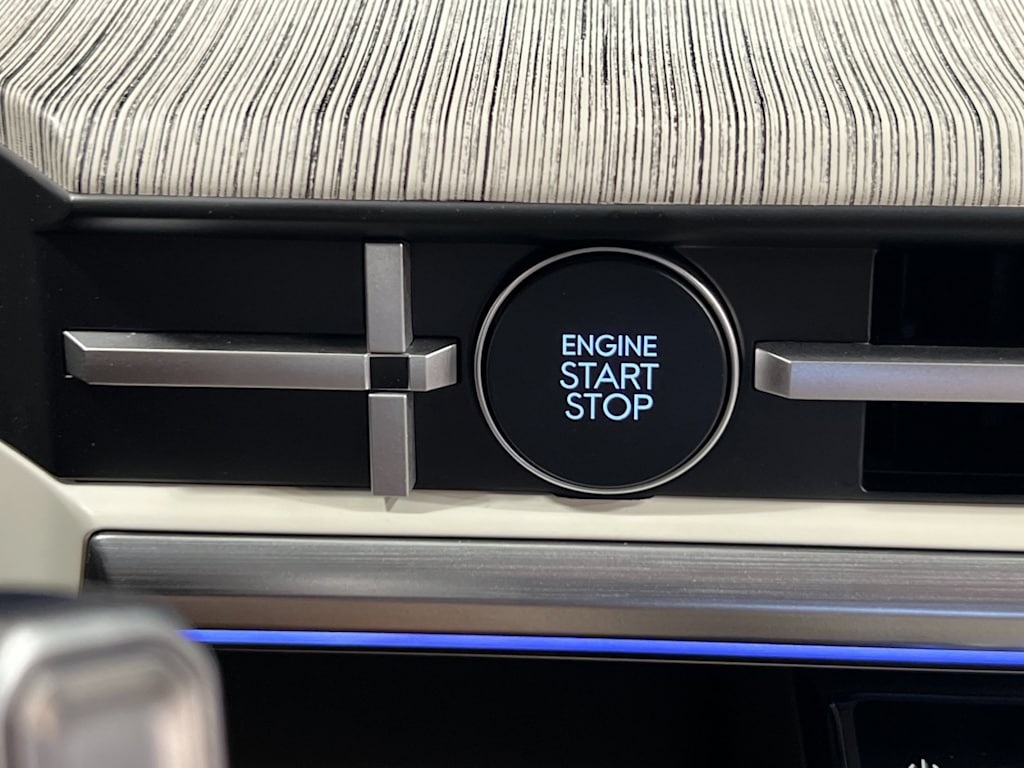 Thumbnail: 2025 Hyundai Santa Fe - 28