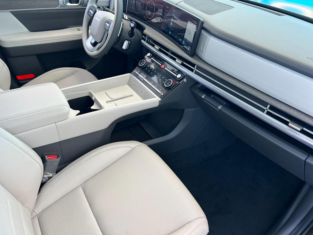 Thumbnail: 2025 Hyundai Santa Fe - 13