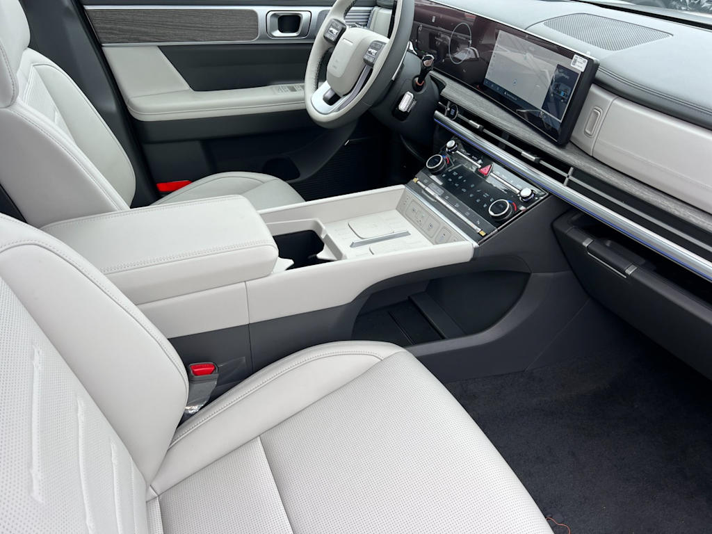 Thumbnail: 2025 Hyundai Santa Fe - 10