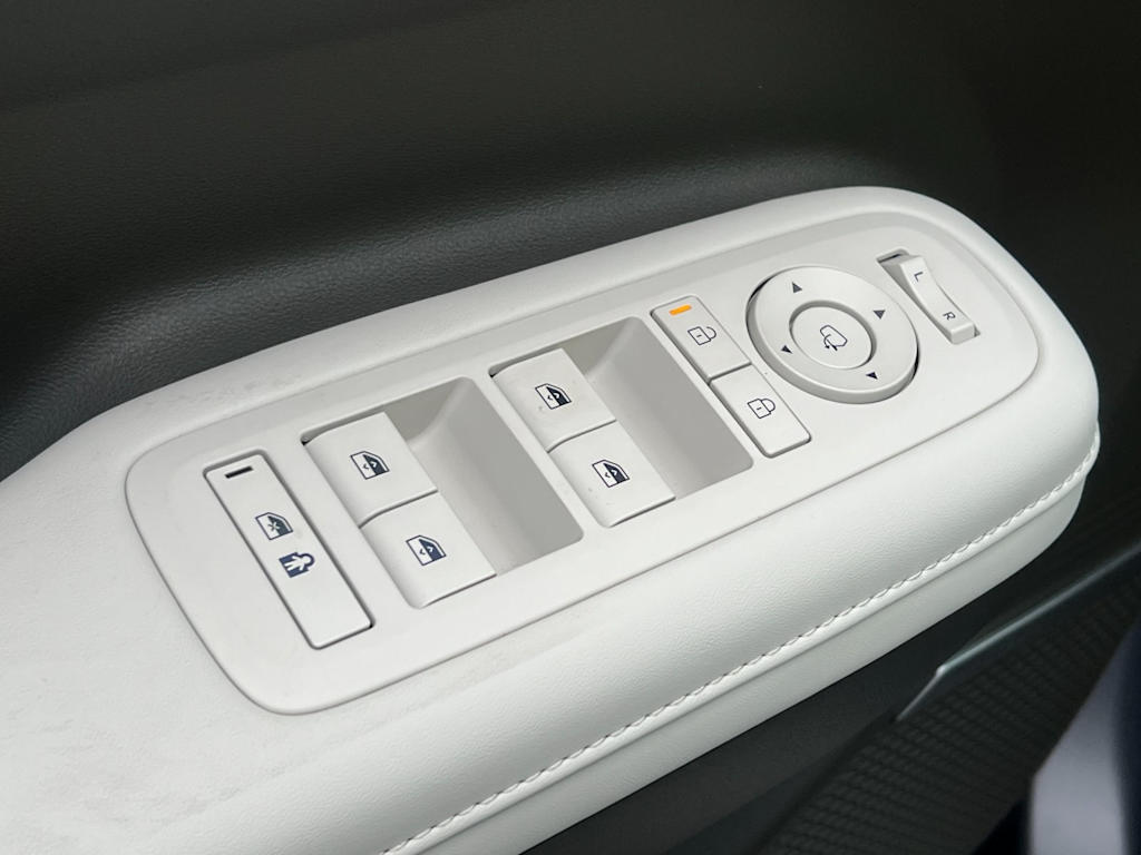 Thumbnail: 2025 Hyundai Santa Fe - 17