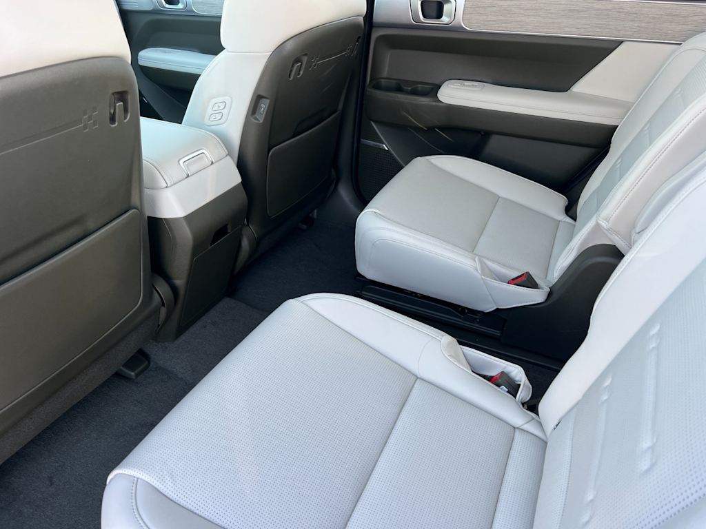 Thumbnail: 2025 Hyundai Santa Fe - 12