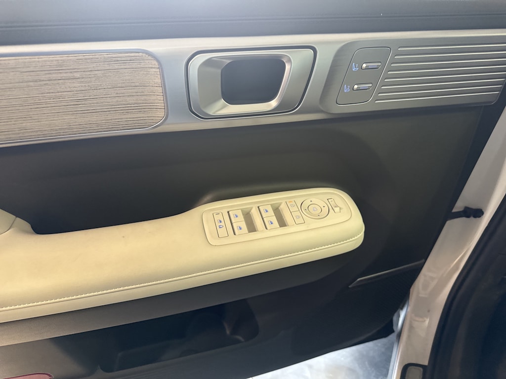 Thumbnail: 2024 Hyundai Santa Fe - 22