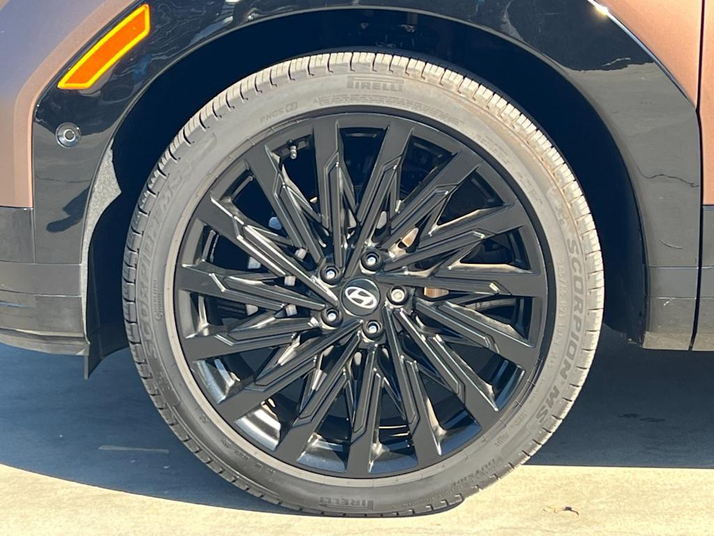 Thumbnail: 2025 Hyundai Santa Fe - 8