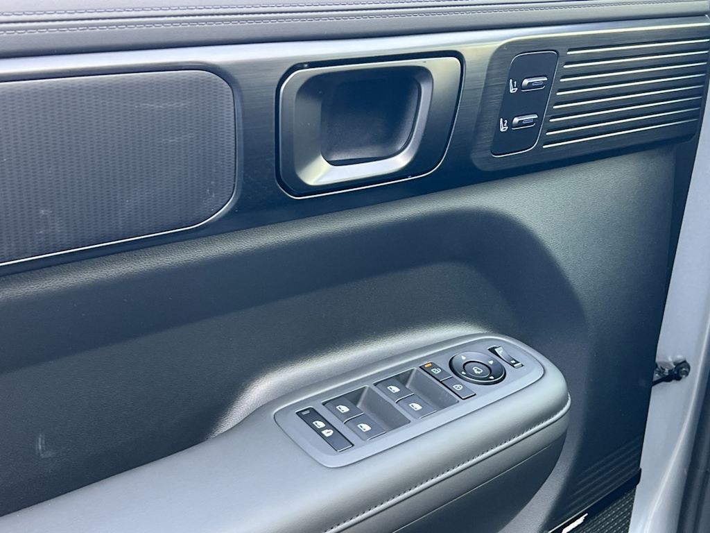 Thumbnail: 2025 Hyundai Santa Fe - 20