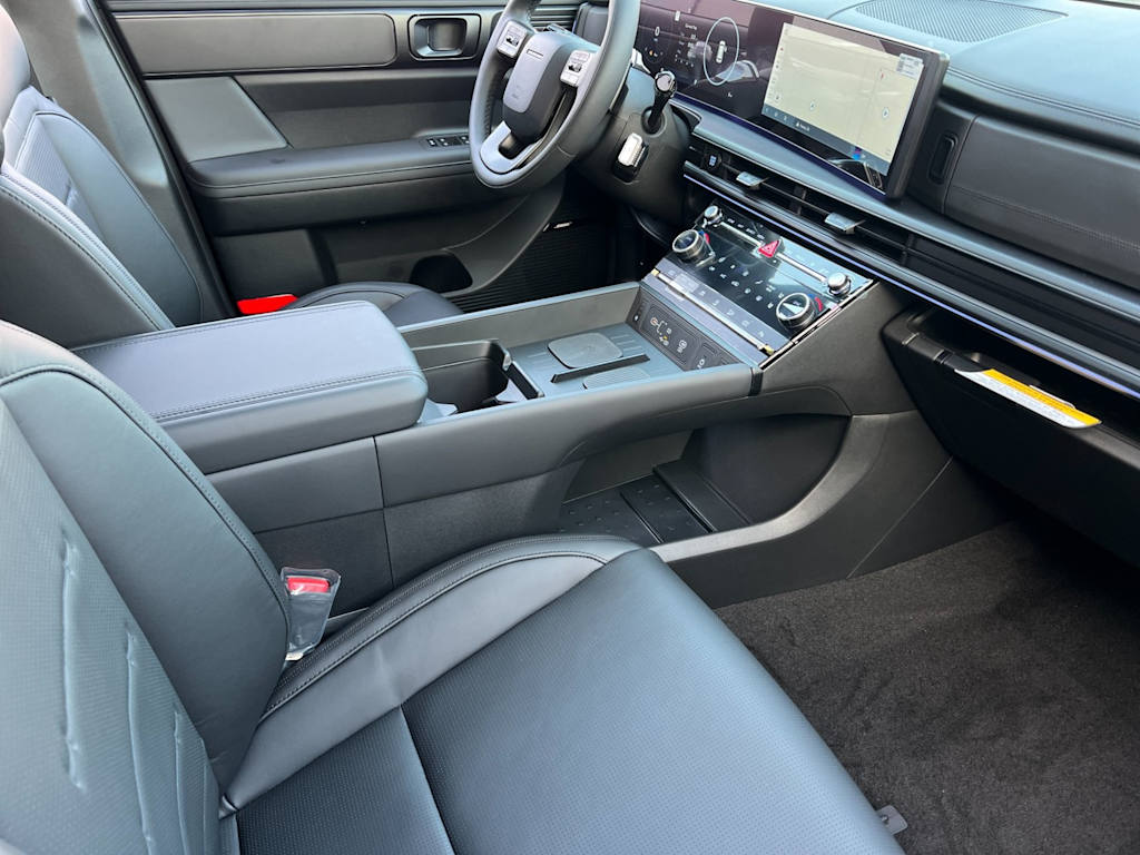 Thumbnail: 2025 Hyundai Santa Fe - 10