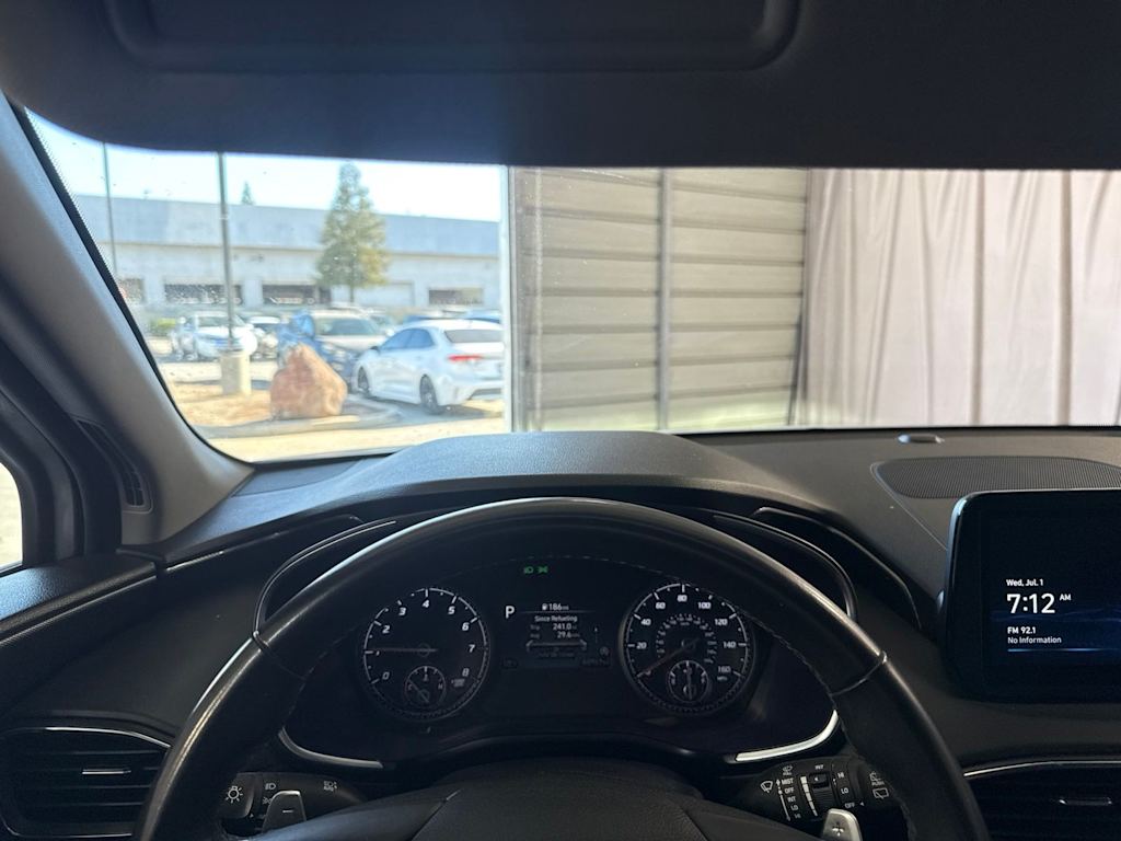 Thumbnail: 2023 Hyundai Santa Fe - 11