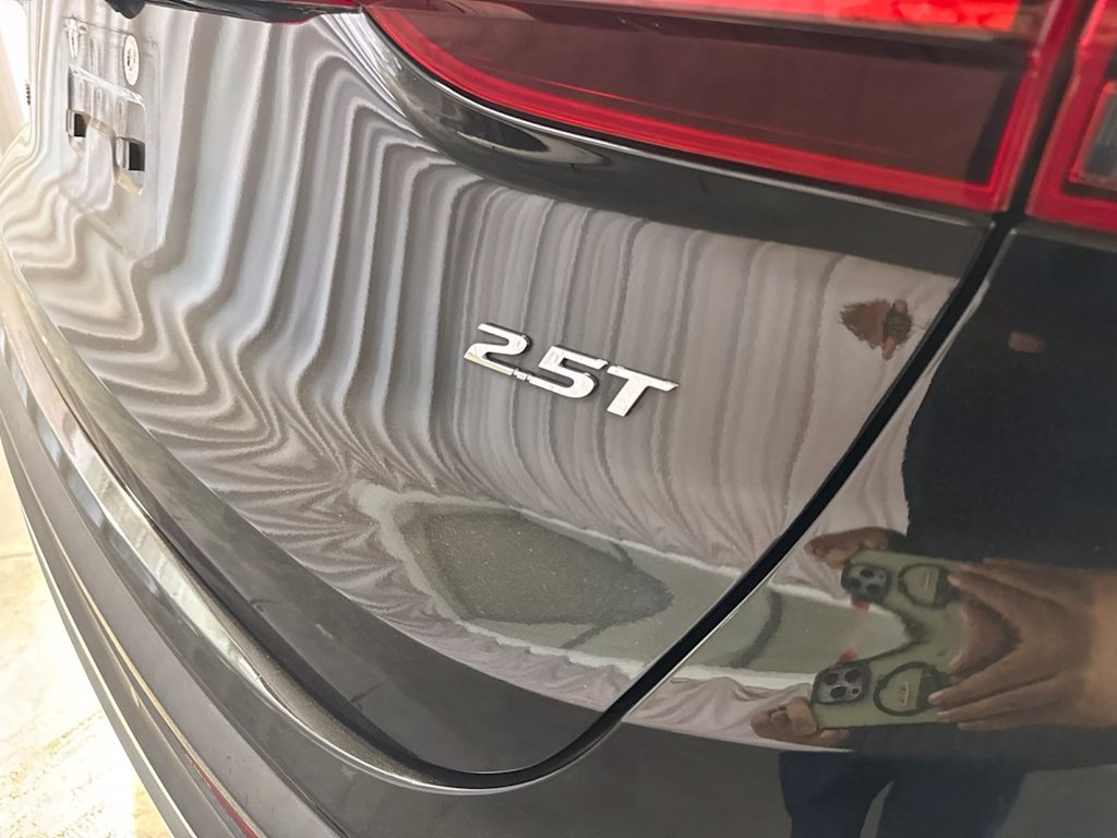 Thumbnail: 2023 Hyundai Santa Fe - 21