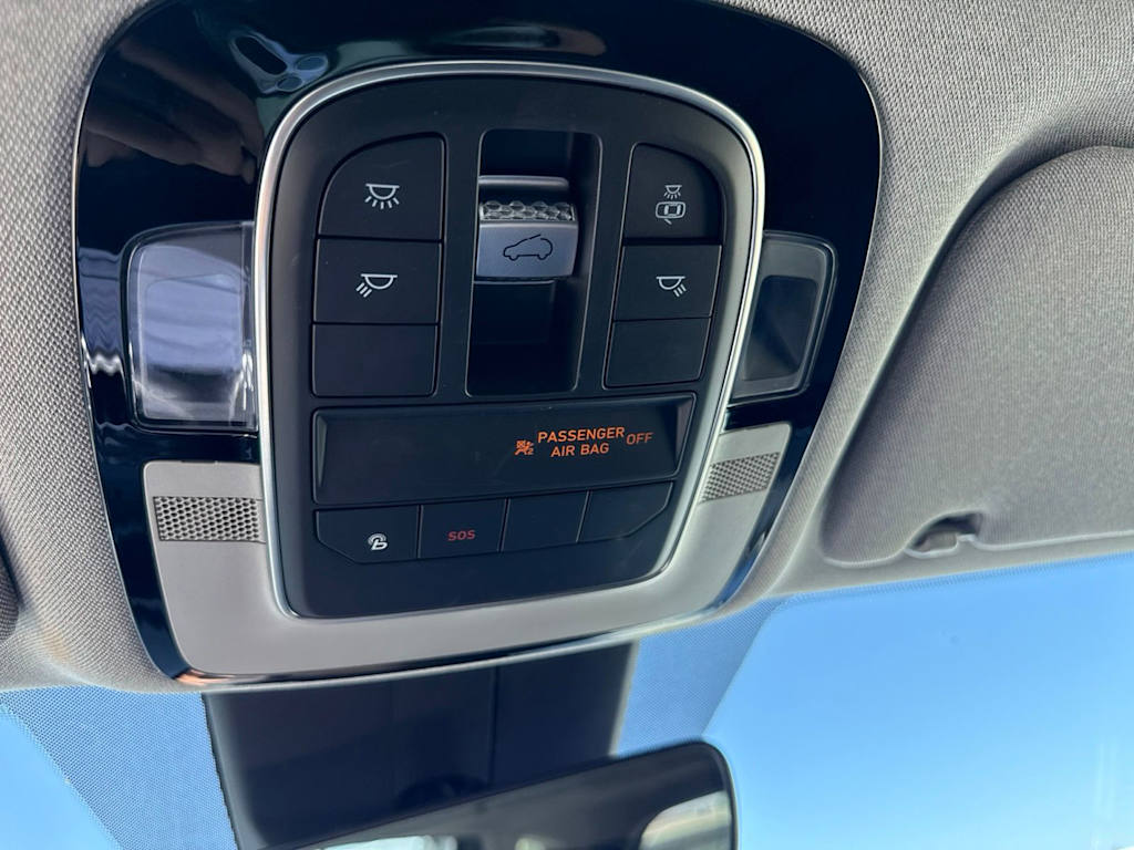 Thumbnail: 2021 Hyundai Santa Fe - 28