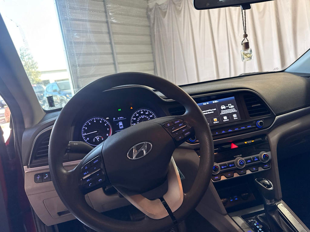 Thumbnail: 2020 Hyundai Elantra - 2
