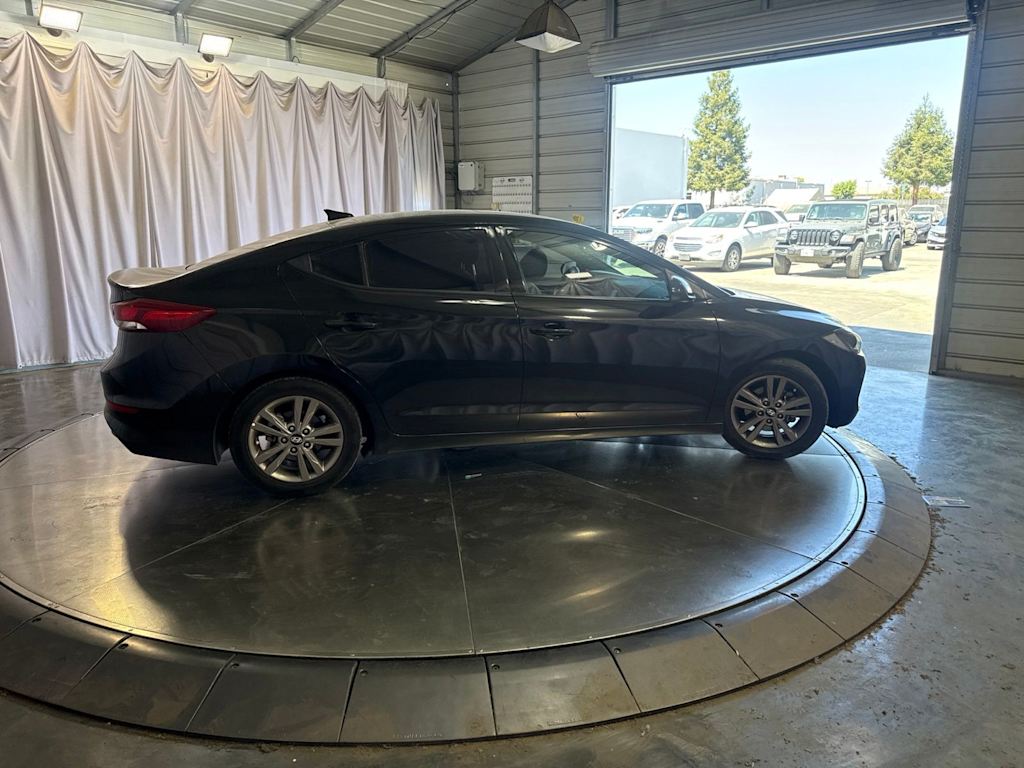 Thumbnail: 2018 Hyundai Elantra - 7