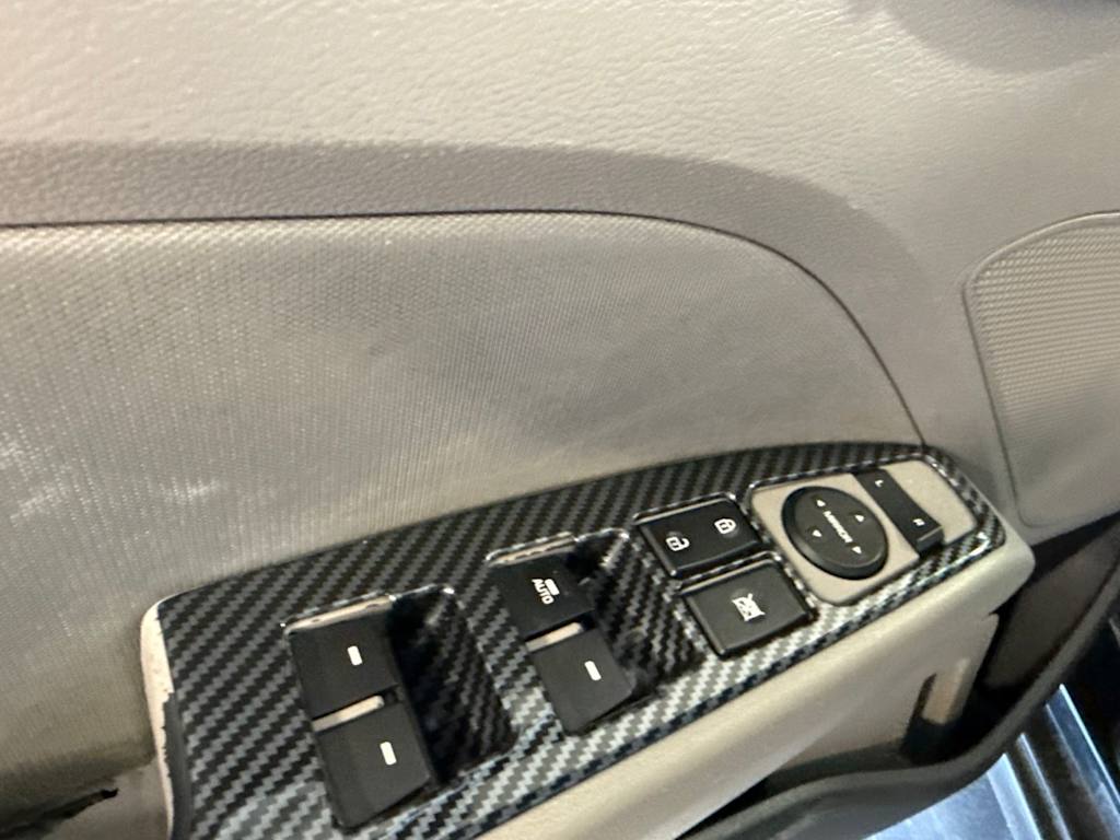 Thumbnail: 2018 Hyundai Elantra - 22
