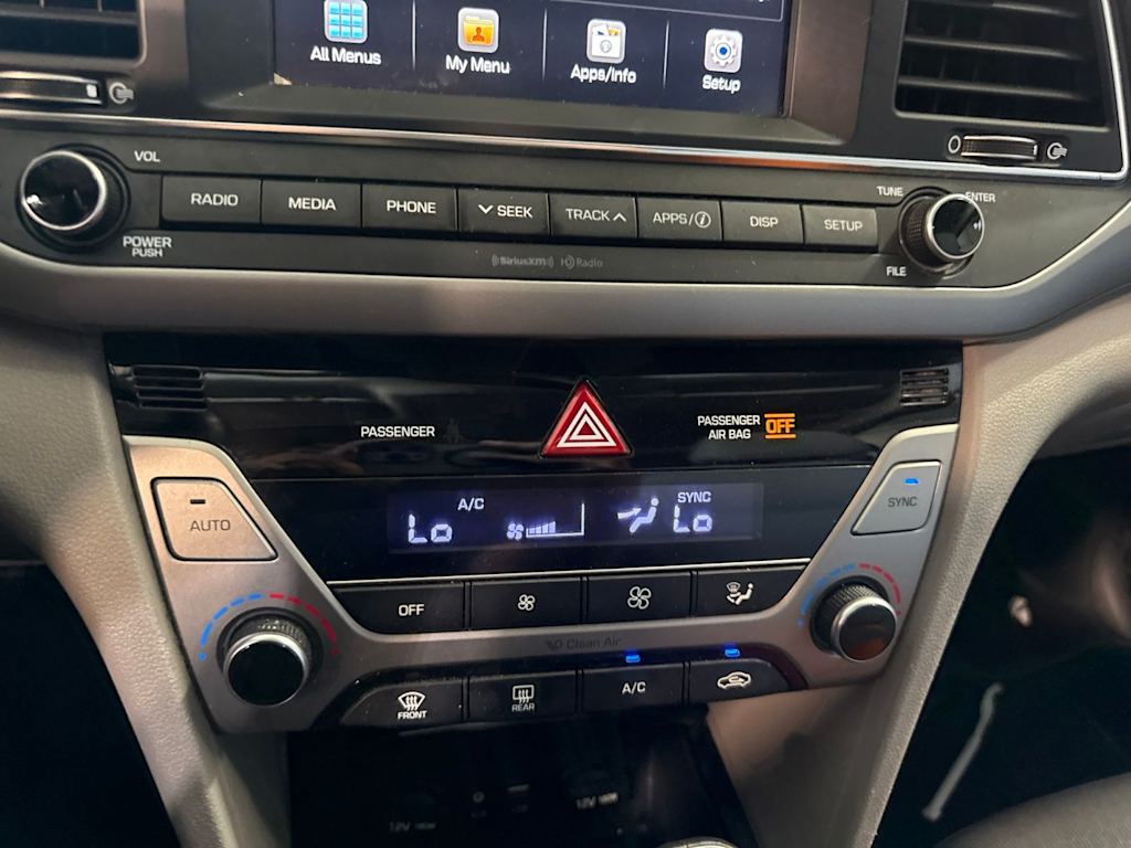 Thumbnail: 2018 Hyundai Elantra - 28