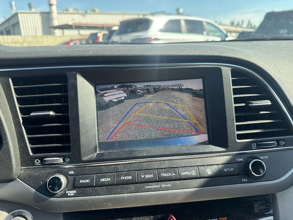 Thumbnail: 2017 Hyundai Elantra - 23