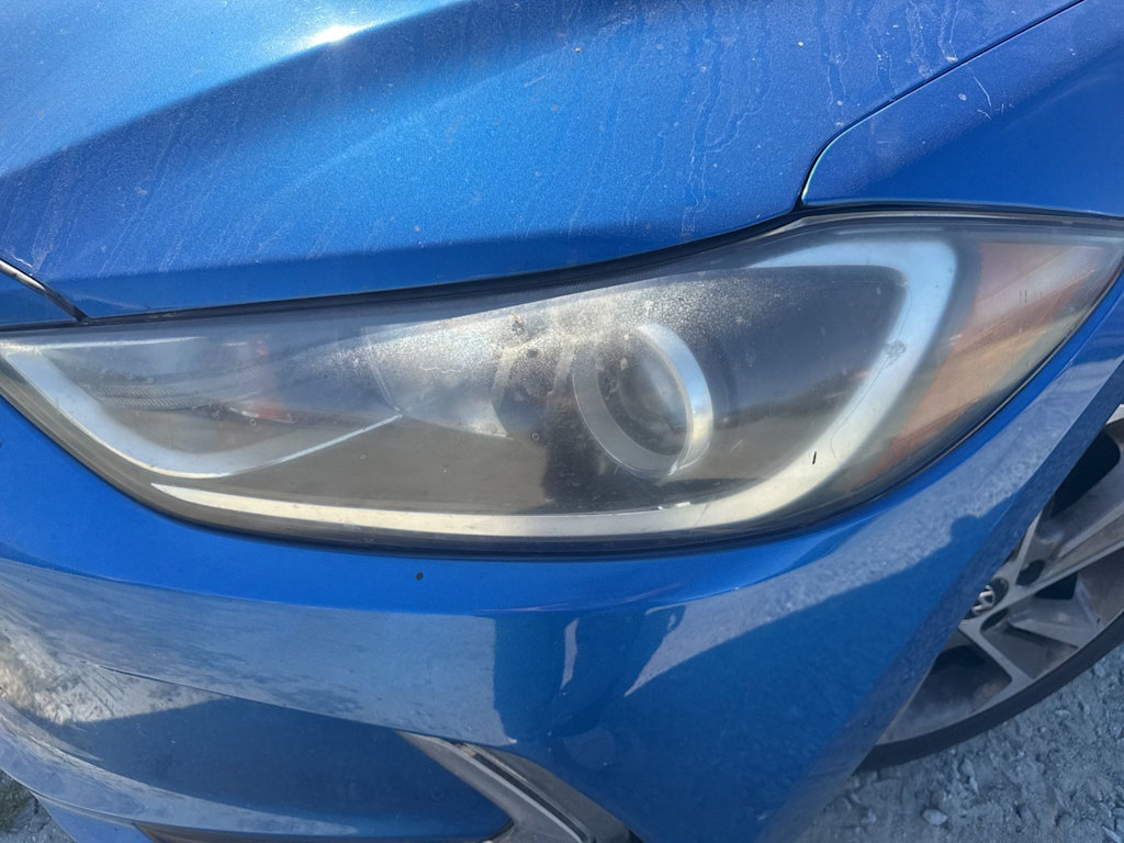 Thumbnail: 2017 Hyundai Elantra - 15