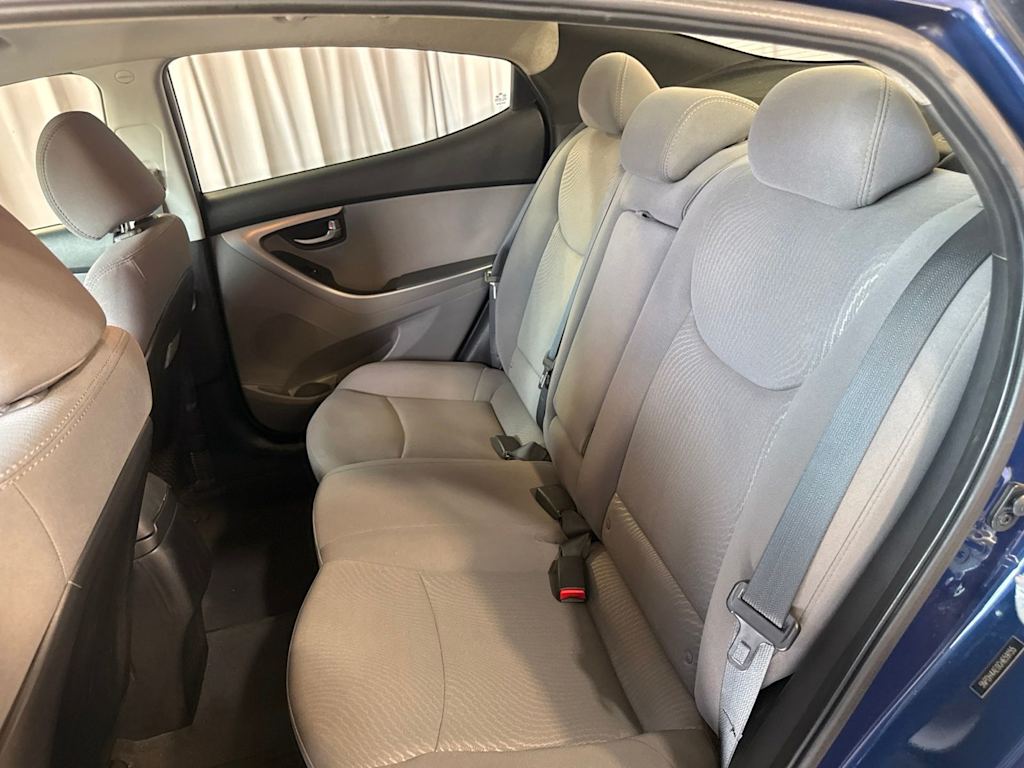 Thumbnail: 2016 Hyundai Elantra - 10