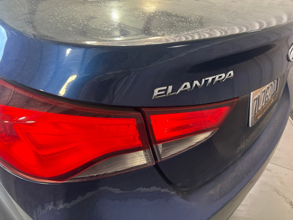 Thumbnail: 2016 Hyundai Elantra - 20