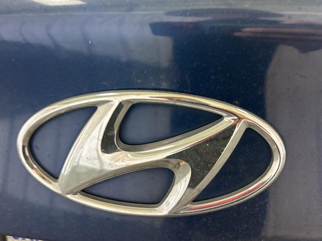Thumbnail: 2015 Hyundai Elantra - 14