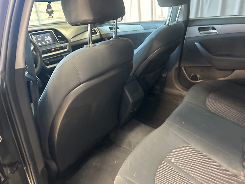 Thumbnail: 2018 Hyundai Sonata - 10