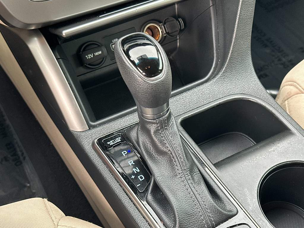 Thumbnail: 2015 Hyundai Sonata - 15