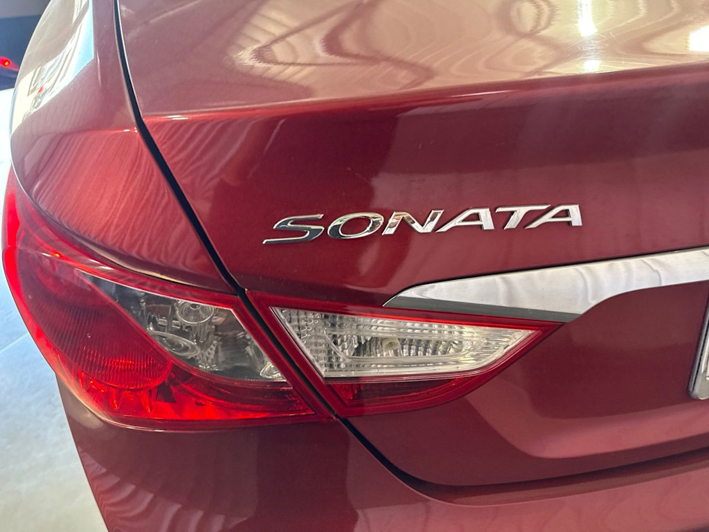 Thumbnail: 2014 Hyundai Sonata - 20