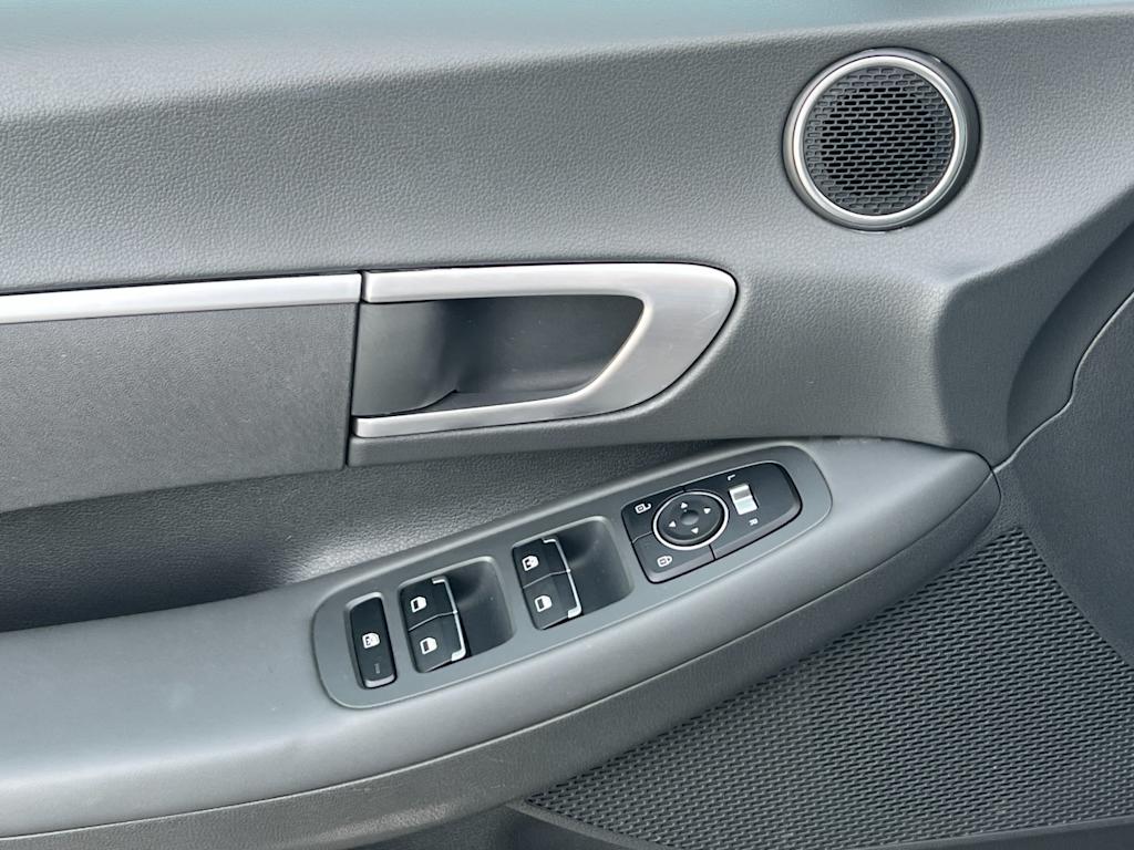 Thumbnail: 2021 Hyundai Sonata - 22