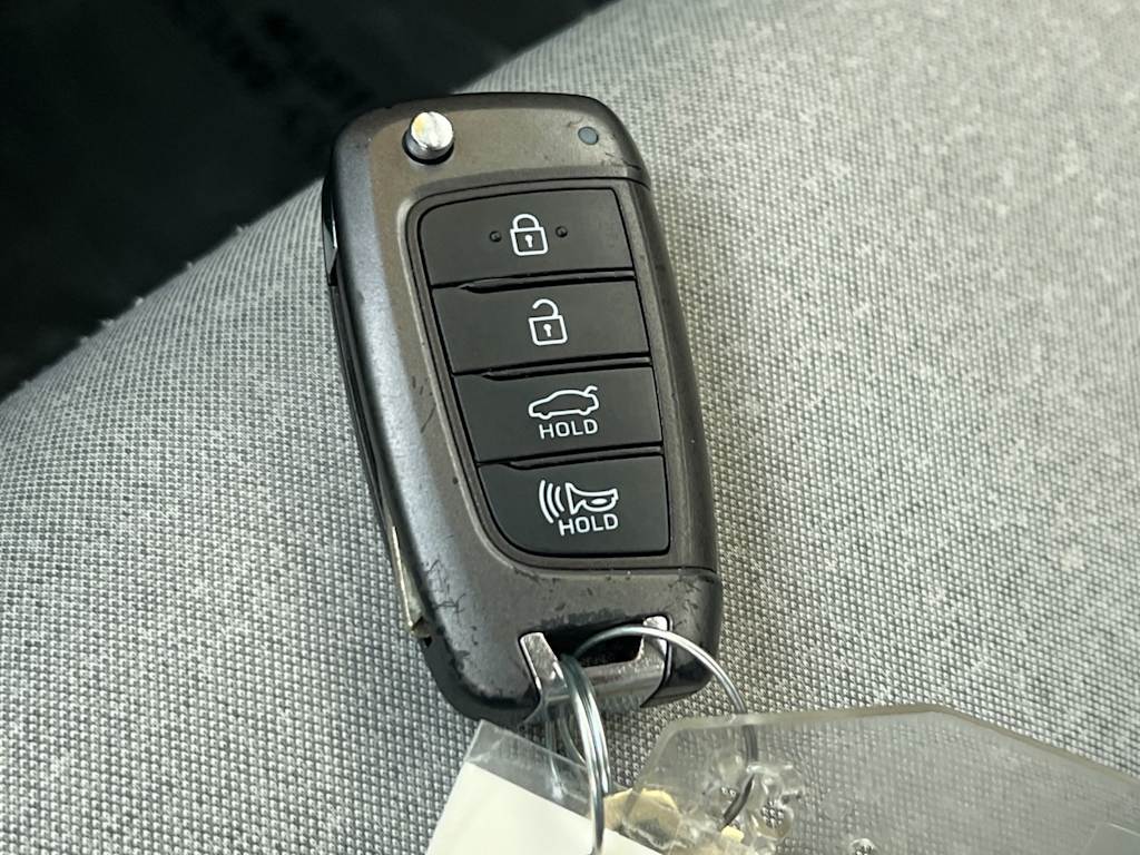 Thumbnail: 2021 Hyundai Sonata - 17