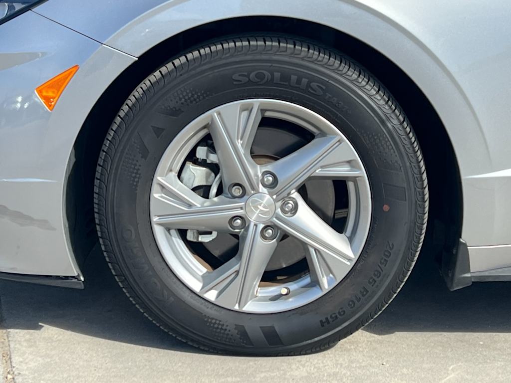 Thumbnail: 2021 Hyundai Sonata - 8