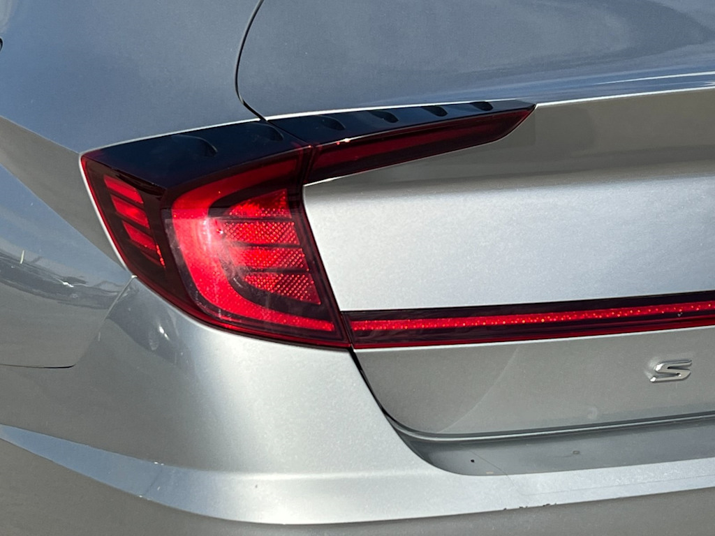 Thumbnail: 2021 Hyundai Sonata - 27