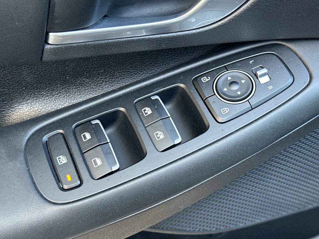 Thumbnail: 2021 Hyundai Sonata - 23